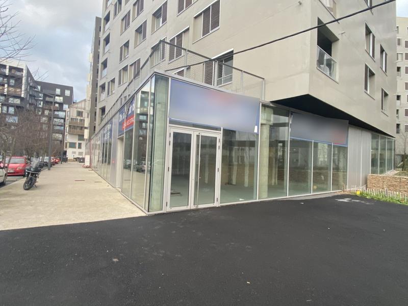 Local commercial - 368 m²