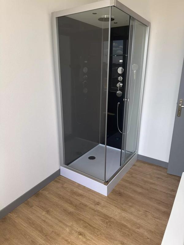 Maison - 92 m² - 5 pièces