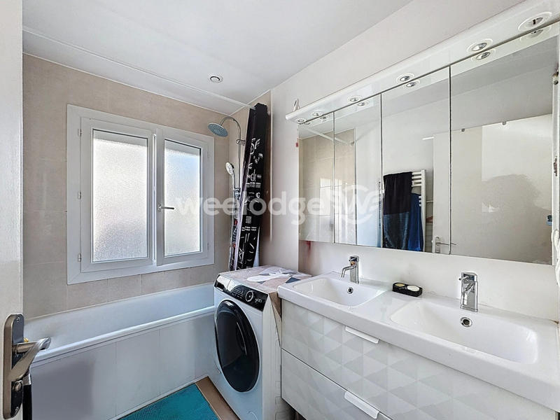 Maison - 120 m² - 7 pièces