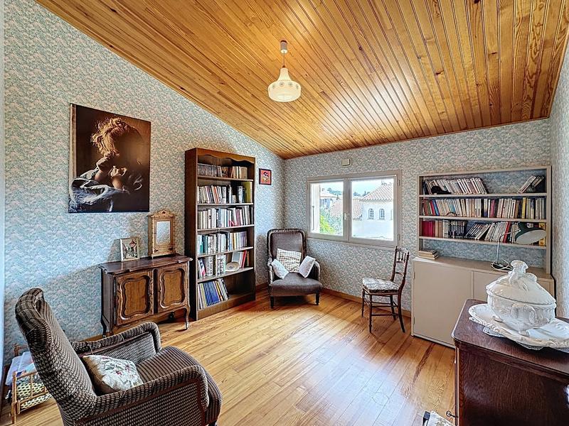 Maison - 149 m² - 7 pièces