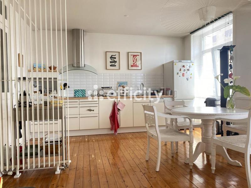 Appartement - 115 m² - 5 pièces