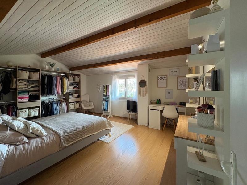 Maison - 175 m² - 7 pièces