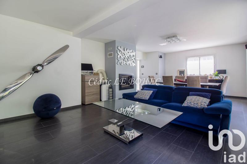 Maison - 125 m² - 7 pièces