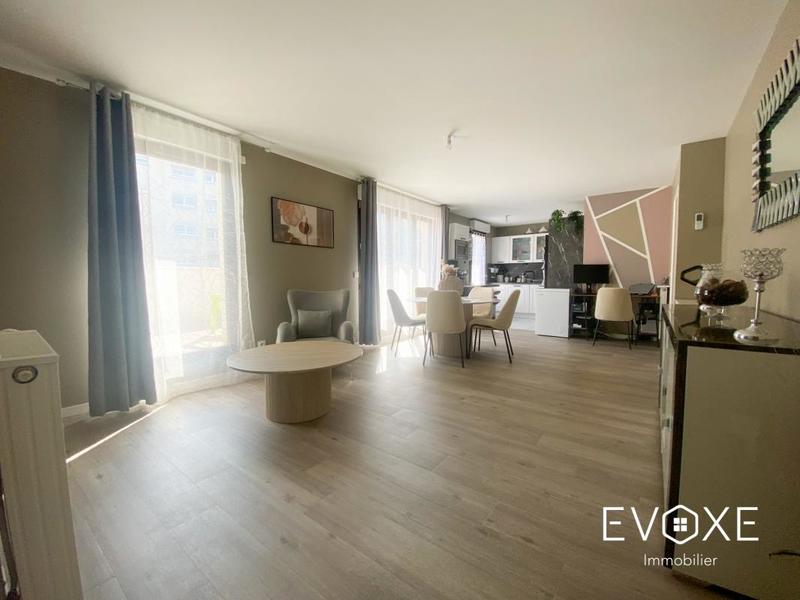 Appartement - 81 m² - 4 pièces