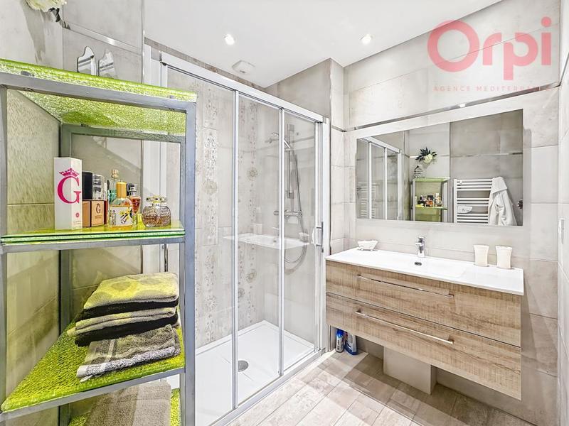 Appartement - 83 m² - 3 pièces