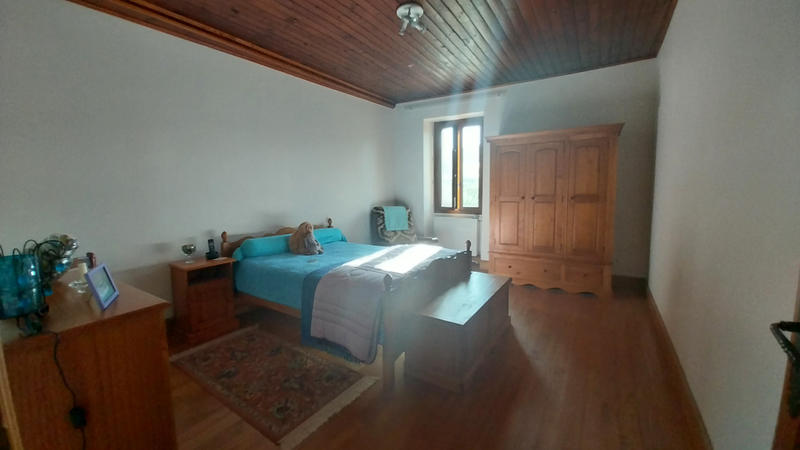 Maison de village - 211 m² - 7 pièces