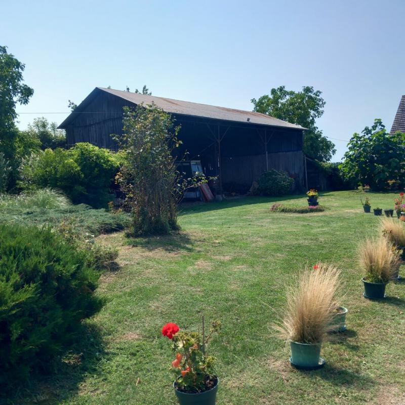 Maison - 143 m² - 9 pièces