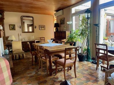 Maison de ville - 118 m² - 7 pièces