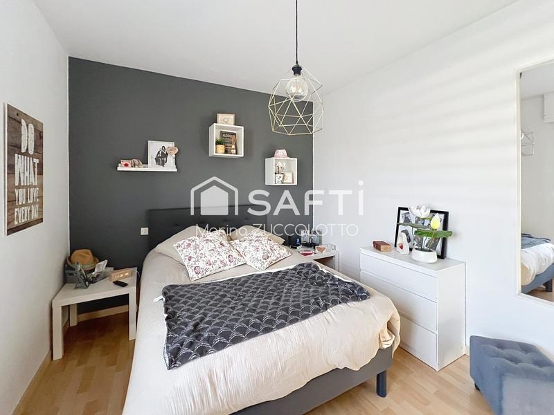 Maison - 137 m² - 5 pièces