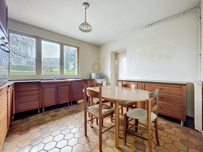 Maison - 136 m² - 6 pièces