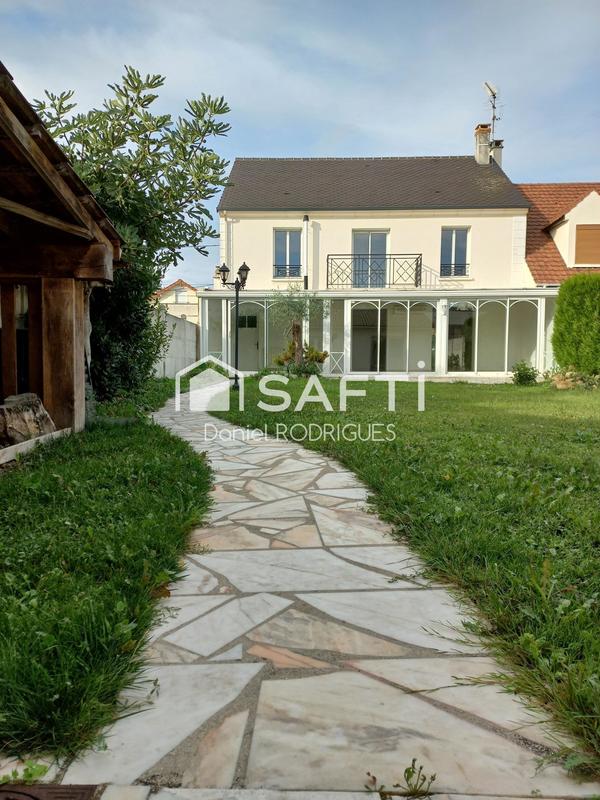 Maison - 153 m² - 6 pièces