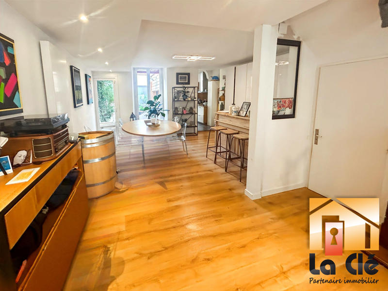 Maison - 160 m² - 6 pièces