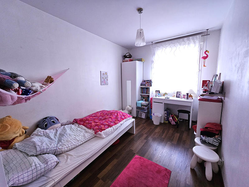 Appartement - 90 m² - 4 pièces