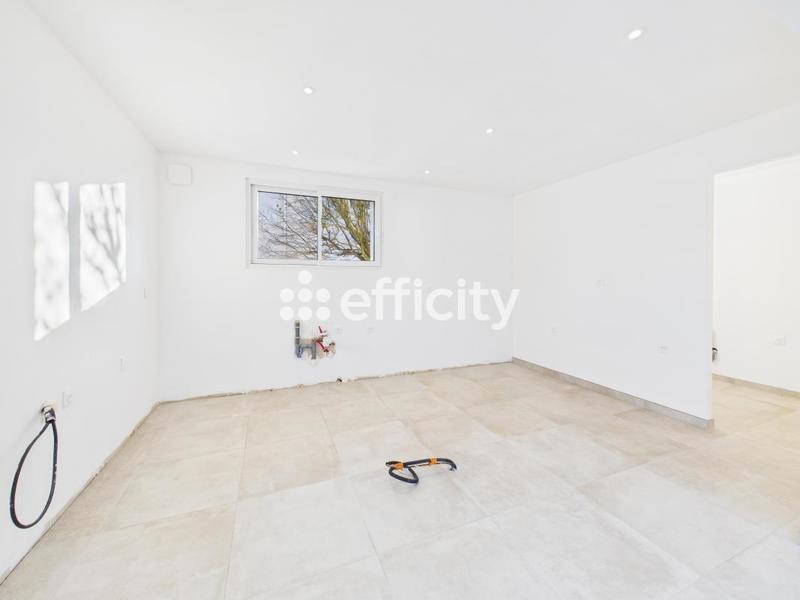 Pavillon - 189 m² - 8 pièces