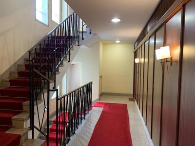 Appartement - 120 m² - 5 pièces