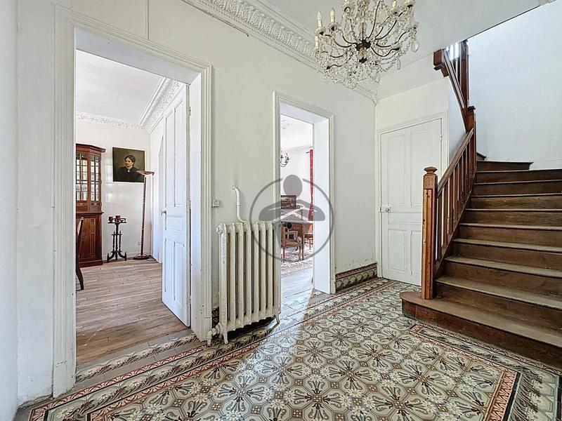 Maison - 151 m² - 6 pièces