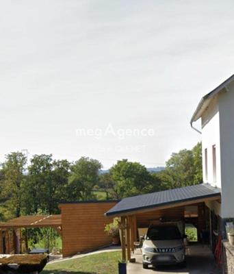 Maison - 180 m² - 5 pièces