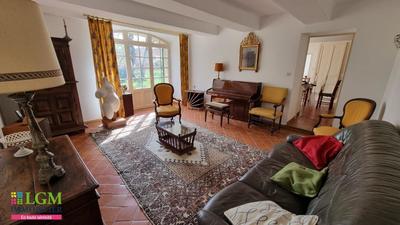 Mas - 107 m² - 5 pièces