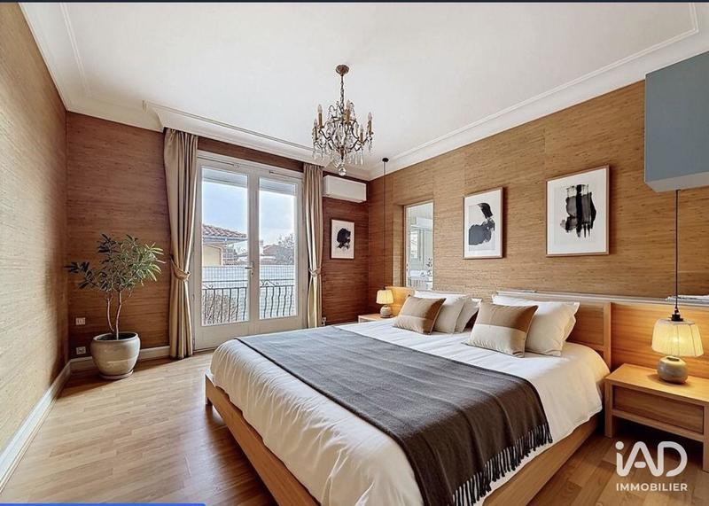 Maison - 150 m² - 3 pièces