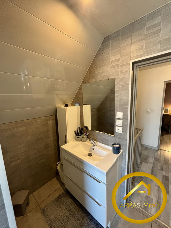 Maison - 115 m² - 4 pièces