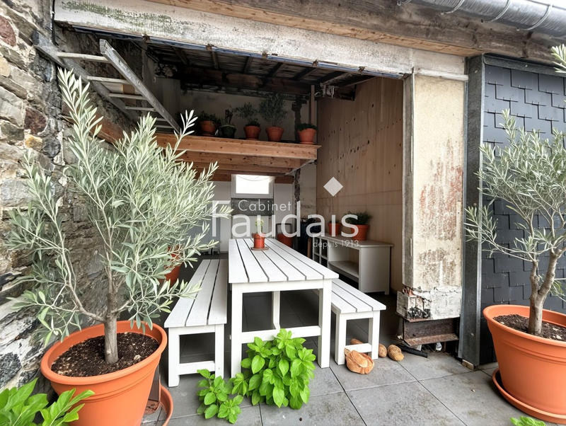 Appartement - 118 m² - 6 pièces