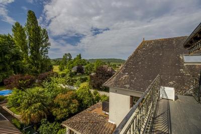 Maison - 177 m² - 8 pièces