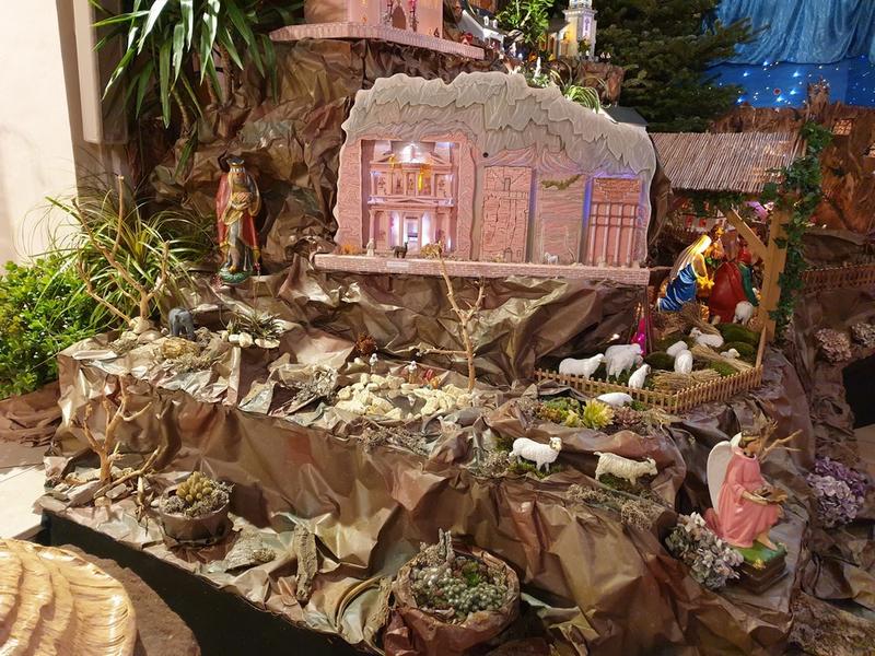 Noëlies : sentier des crèches