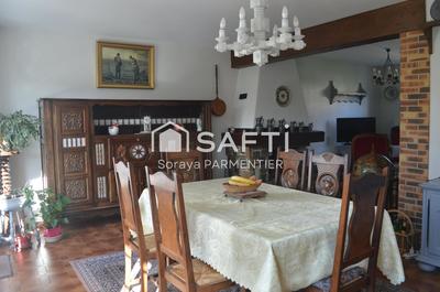 Maison - 138 m² - 7 pièces