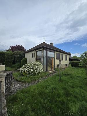 Maison - 96 m² - 3 pièces