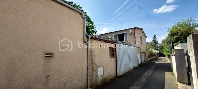 Immeuble - 176 m² - 6 pièces