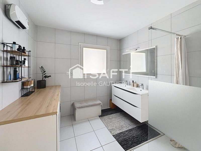 Appartement - 83 m² - 3 pièces