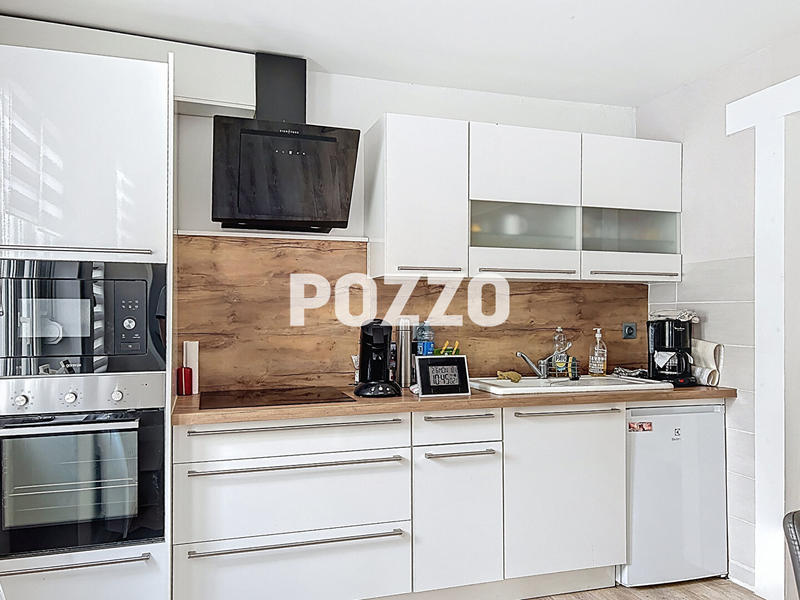 Maison - 137 m² - 5 pièces