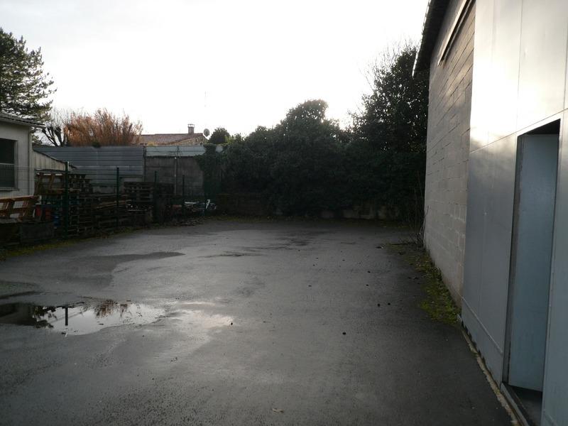 Local commercial - 740 m² - 8 pièces