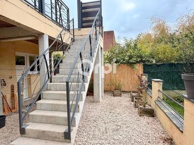 Maison - 107 m² - 5 pièces