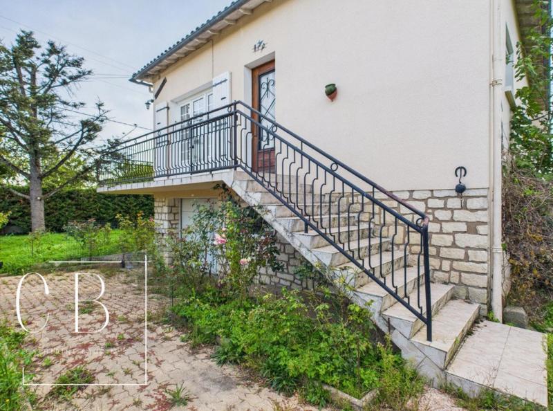 Maison - 100 m² - 6 pièces