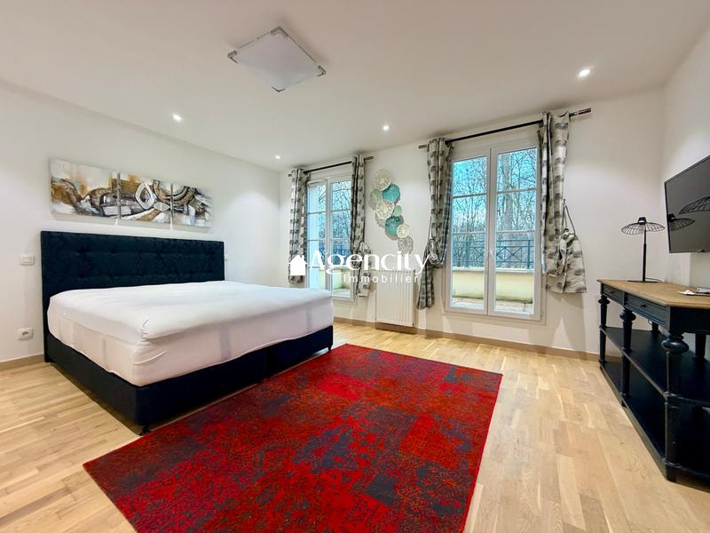 Maison - 190 m² - 7 pièces