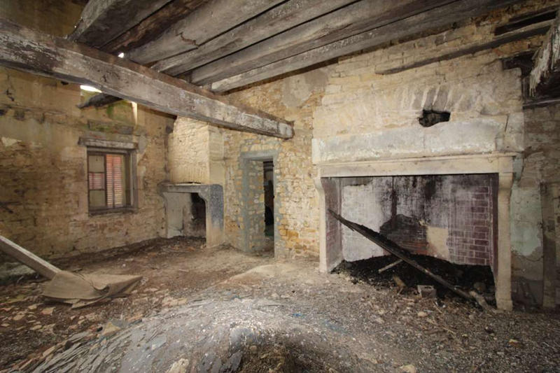 Maison - 150 m² - 3 pièces