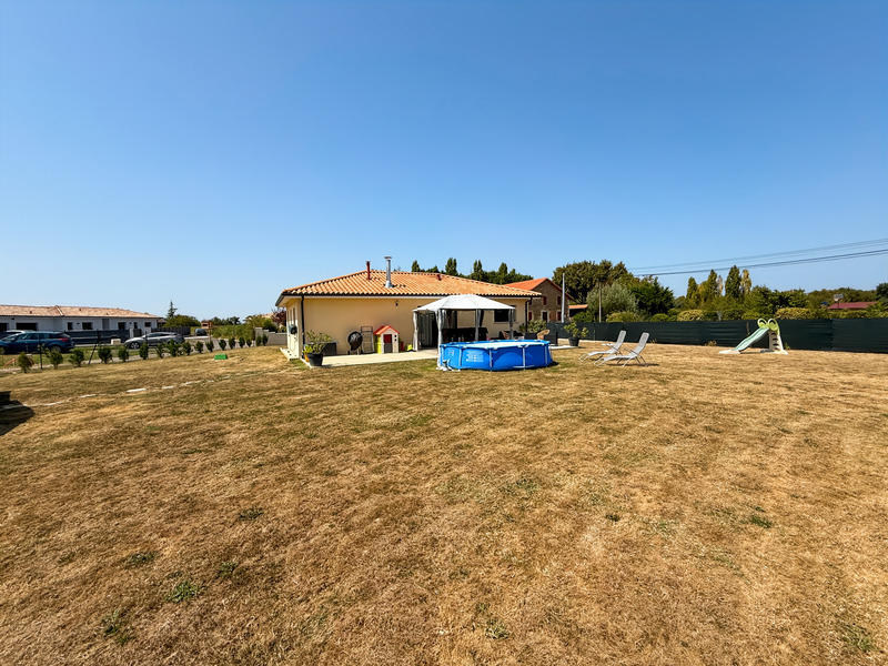 Maison - 90 m² - 4 pièces