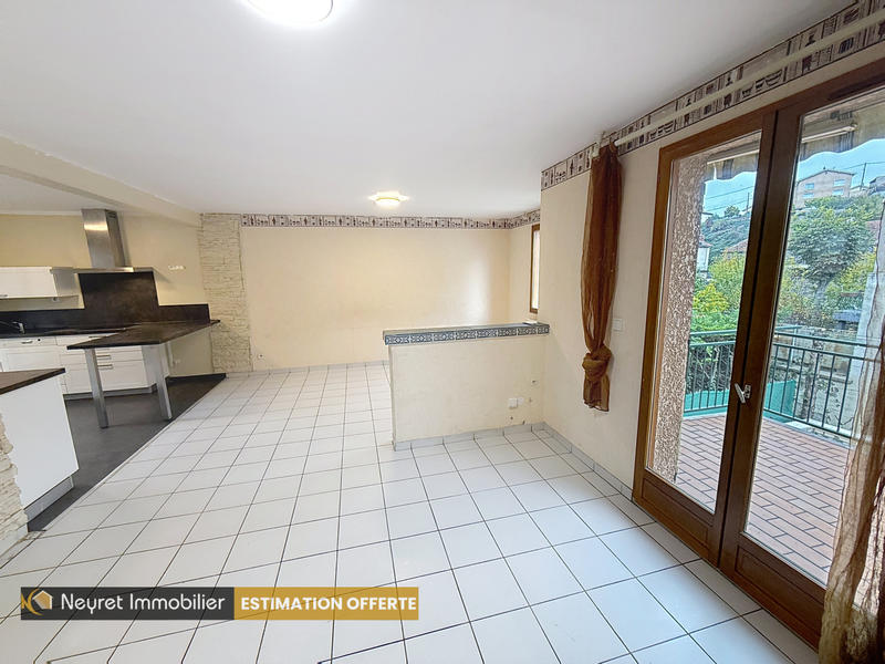 Maison - 109 m² - 6 pièces