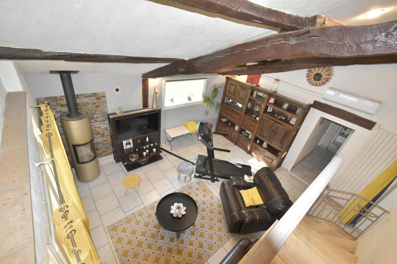 Maison - 210 m² - 7 pièces