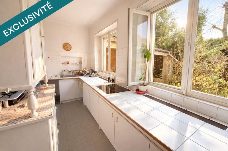 Appartement - 144 m² - 6 pièces