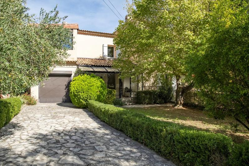 Maison de village - 155 m² - 7 pièces