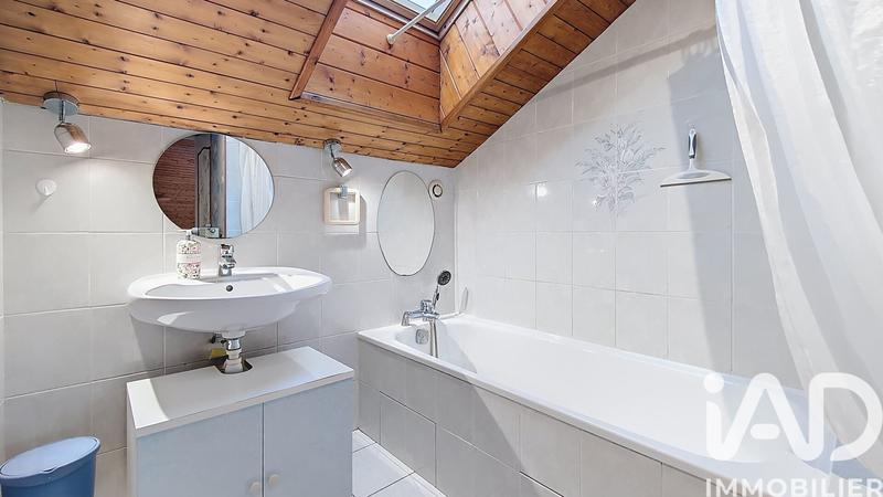 Maison - 180 m² - 5 pièces