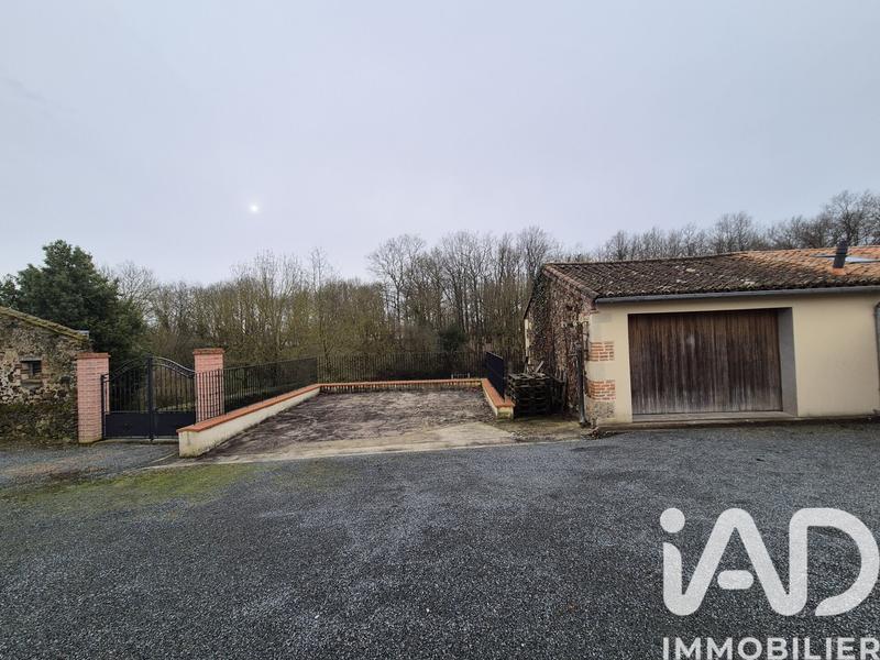 Maison - 160 m² - 5 pièces