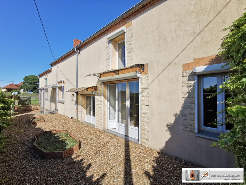 Maison - 210 m² - 9 pièces