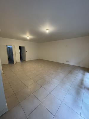 Maison - 196 m² - 6 pièces