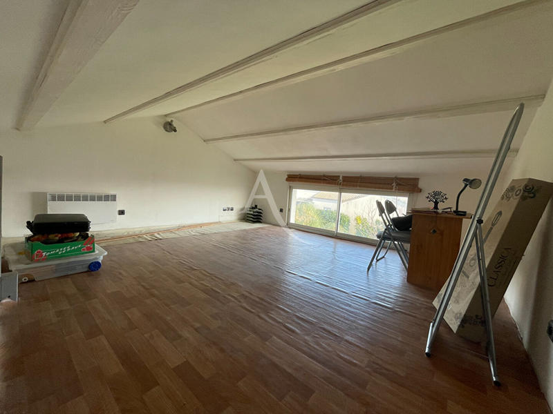 Maison - 84 m² - 3 pièces