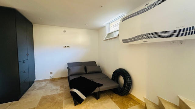 Villa - 180 m² - 6 pièces