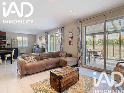 Maison - 106 m² - 5 pièces