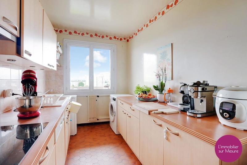 Appartement - 83 m² - 4 pièces